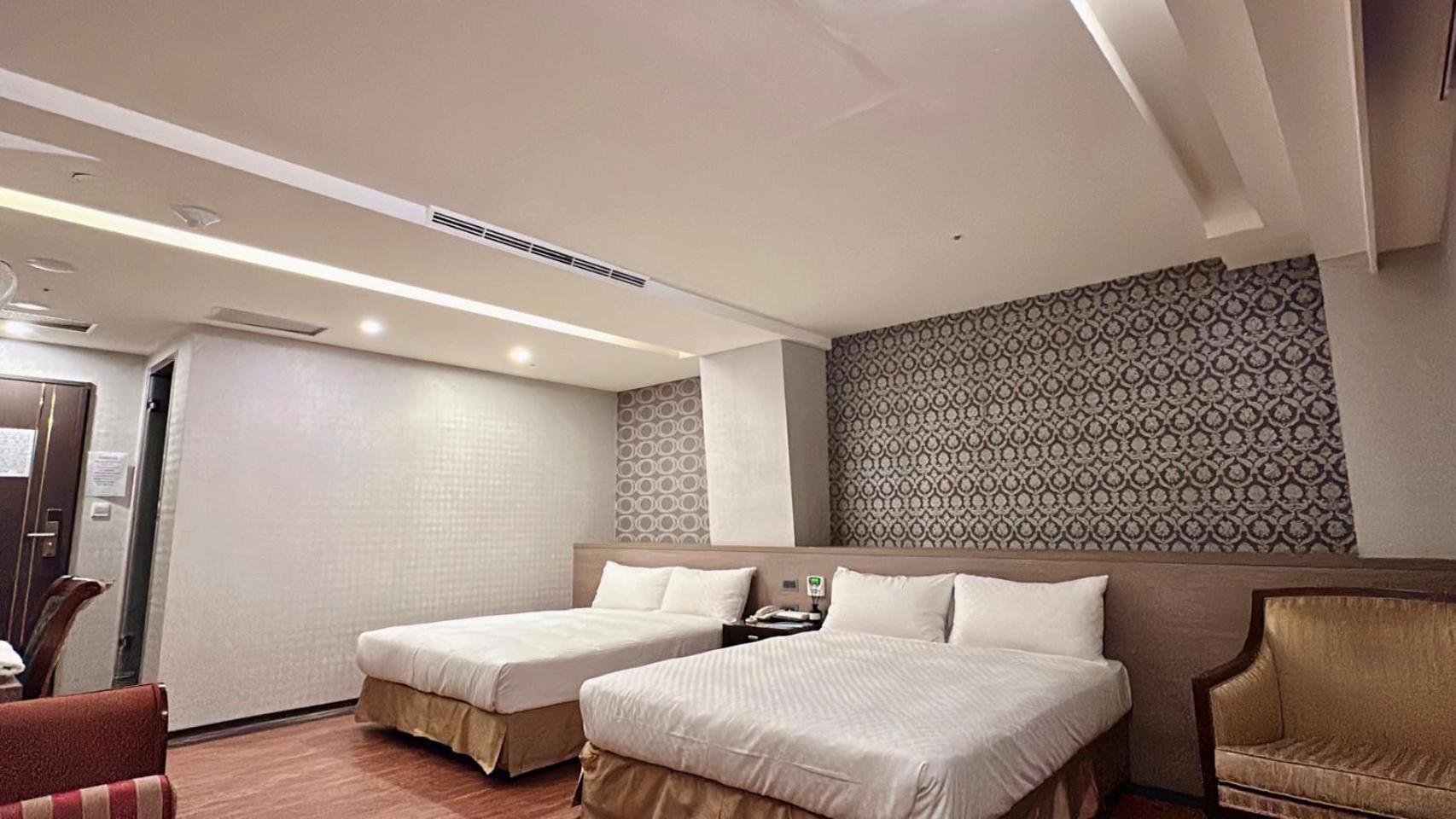 Crystal City Hotel Csungli Kültér fotó