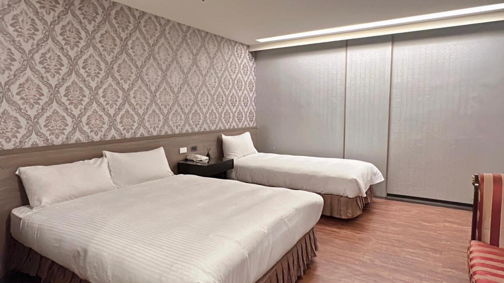 Crystal City Hotel Csungli Kültér fotó